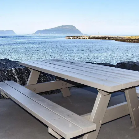 Holiday home 10 Person In Brattv G Brattvag