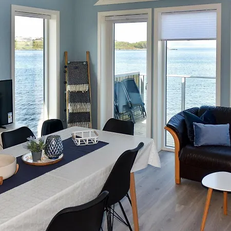 Holiday home 10 Person In Brattv G