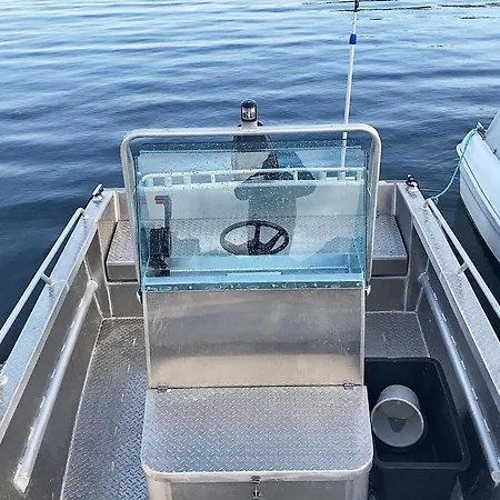 5 Star In Feriehus Brattvåg