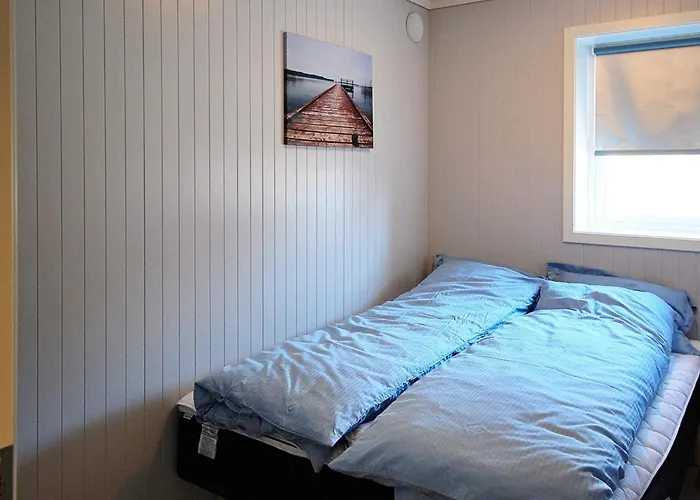 別荘 10 Person In Brattvåg