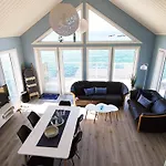 5 Star Holiday Home In Brattvag Casa de Férias *