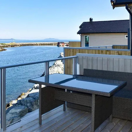 10 Person In Brattv G Vakantiehuis