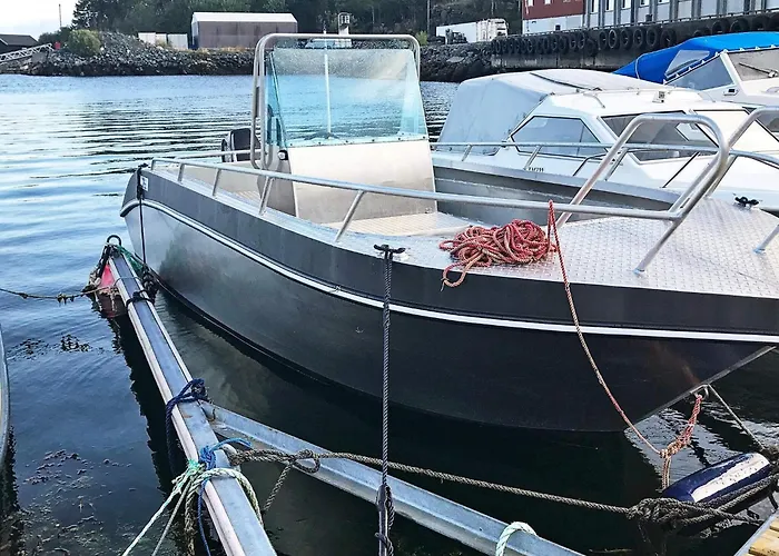 Semesterbostad 10 Person In *